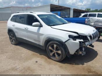  Salvage Jeep Cherokee