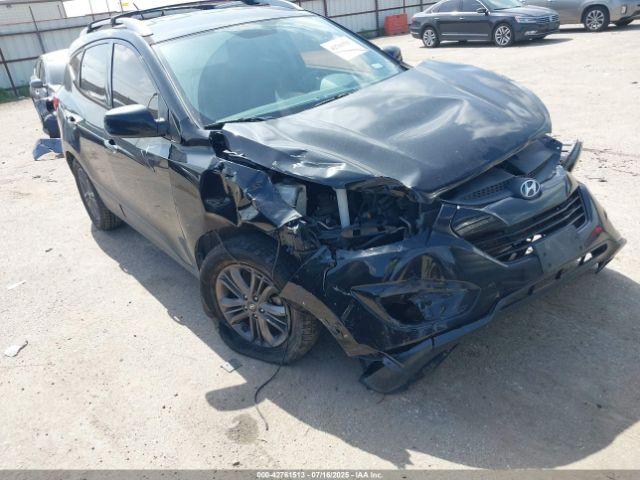  Salvage Hyundai TUCSON