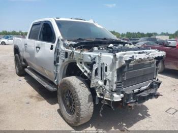  Salvage General Motors Sierra 2500HD