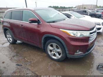  Salvage Toyota Highlander