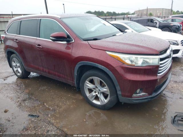  Salvage Toyota Highlander