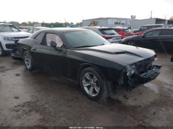  Salvage Dodge Challenger