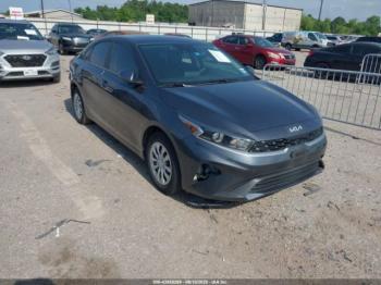 Salvage Kia Forte