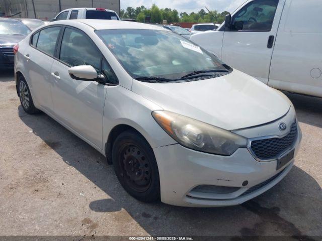  Salvage Kia Forte