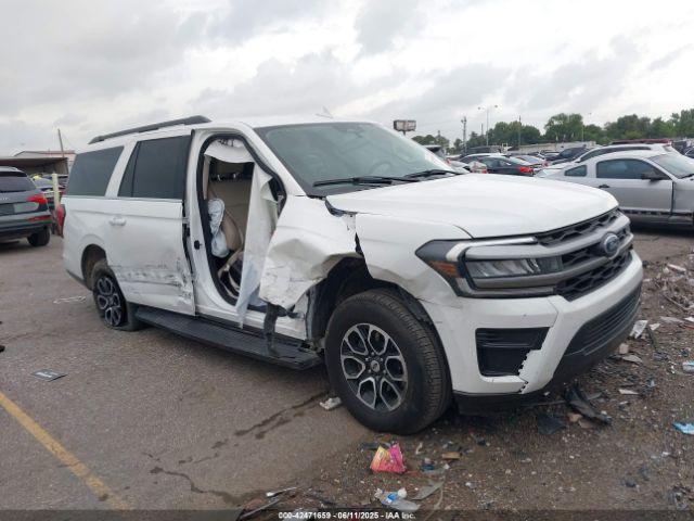  Salvage Ford Expedition