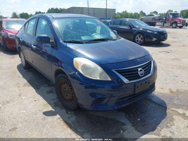  Salvage Nissan Versa