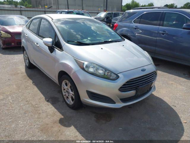  Salvage Ford Fiesta