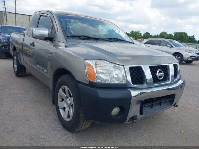  Salvage Nissan Titan