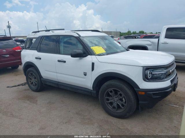  Salvage Ford Bronco