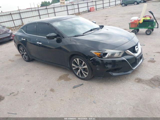  Salvage Nissan Maxima