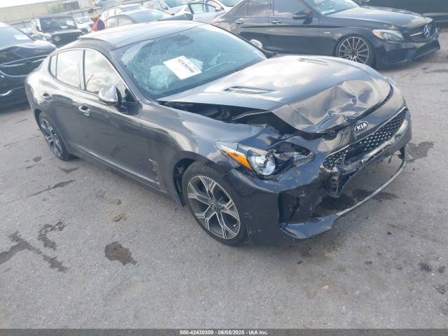  Salvage Kia Stinger