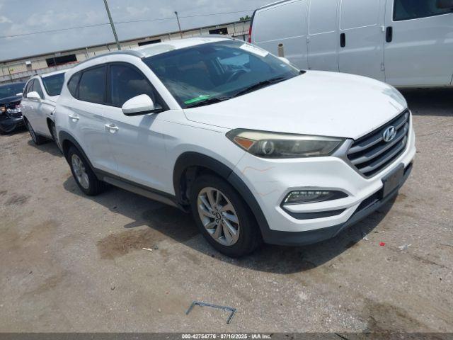  Salvage Hyundai TUCSON
