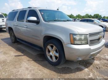  Salvage Chevrolet Suburban 1500