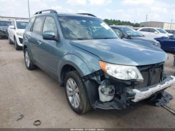  Salvage Subaru Forester