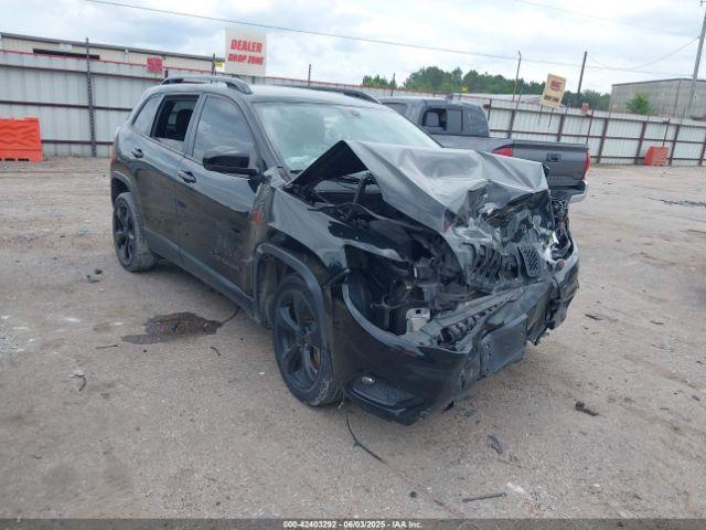  Salvage Jeep Cherokee