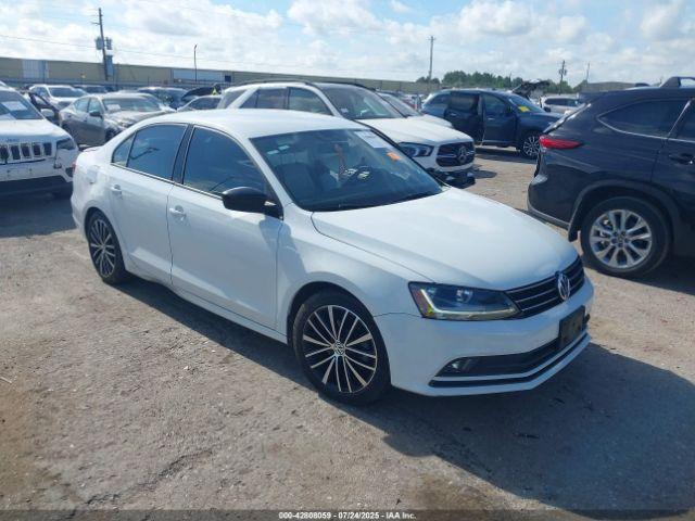  Salvage Volkswagen Jetta