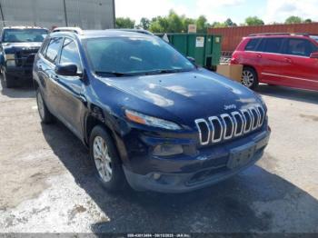  Salvage Jeep Cherokee
