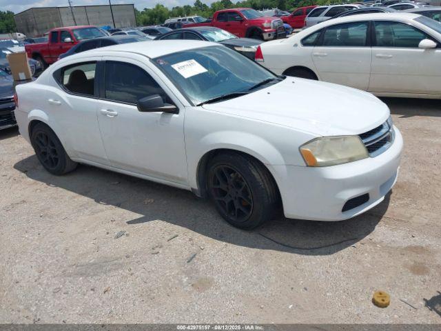  Salvage Dodge Avenger