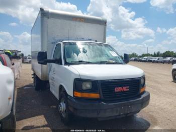  Salvage General Motors Savana Cutaway