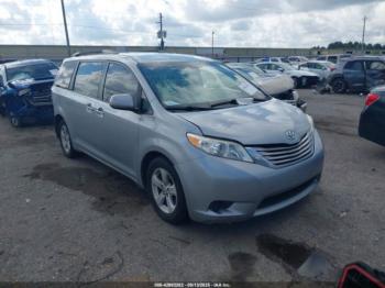  Salvage Toyota Sienna