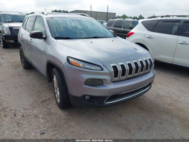  Salvage Jeep Cherokee