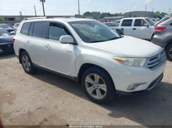 Salvage Toyota Highlander