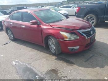  Salvage Nissan Altima