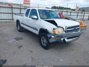  Salvage Toyota Tundra