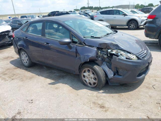  Salvage Ford Fiesta