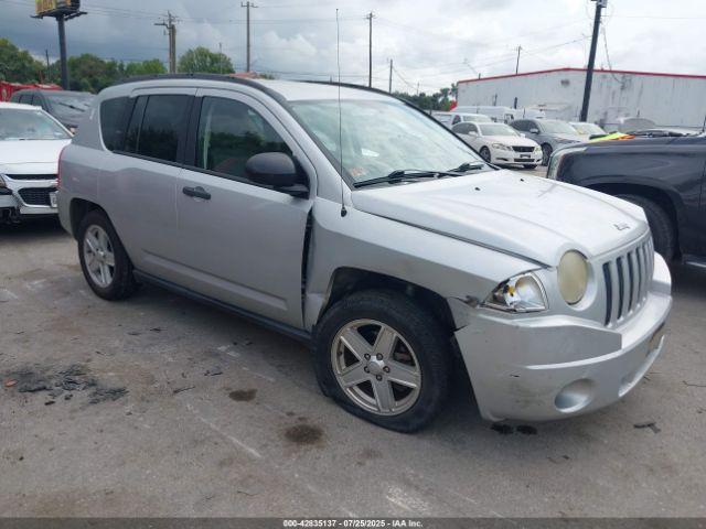  Salvage Jeep Compass