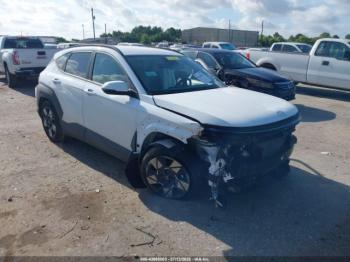  Salvage Hyundai KONA