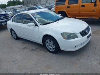  Salvage Nissan Altima