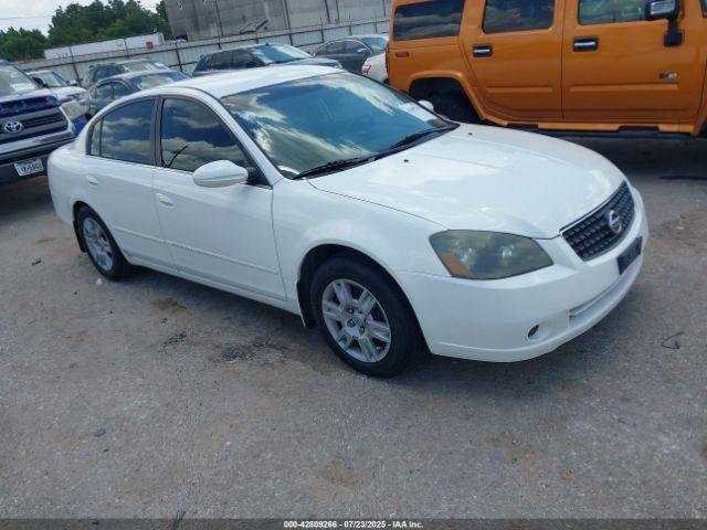  Salvage Nissan Altima
