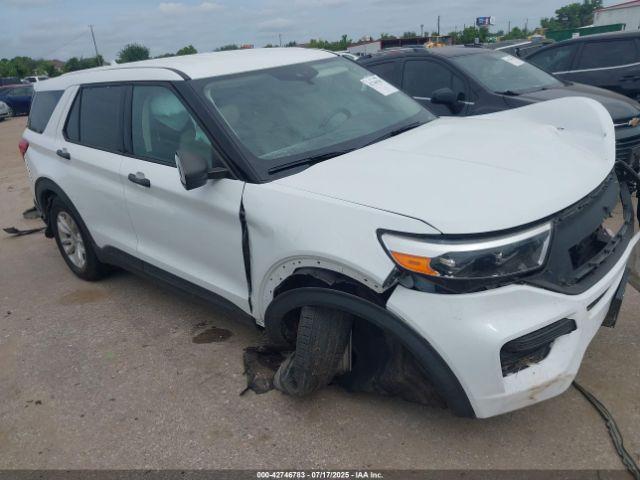  Salvage Ford Explorer