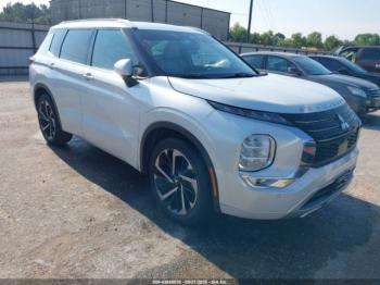  Salvage Mitsubishi Outlander