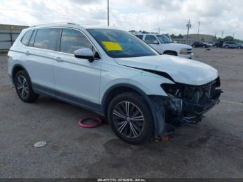  Salvage Volkswagen Tiguan