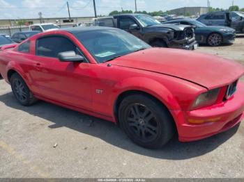  Salvage Ford Mustang