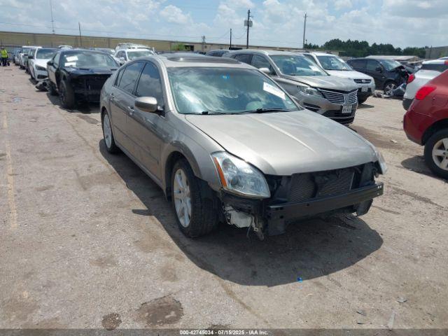  Salvage Nissan Maxima