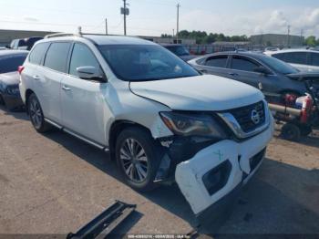  Salvage Nissan Pathfinder