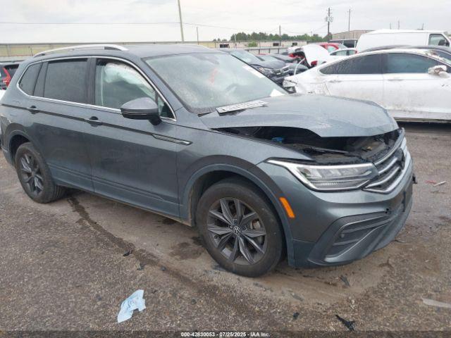  Salvage Volkswagen Tiguan