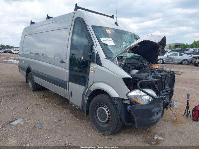  Salvage Mercedes-Benz Sprinter 3500xd