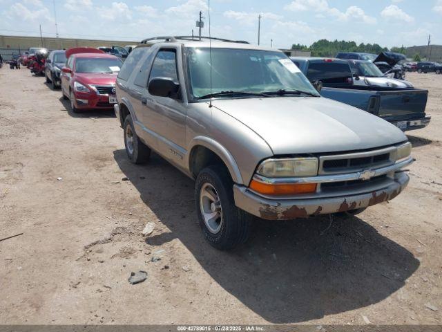  Salvage Chevrolet Blazer