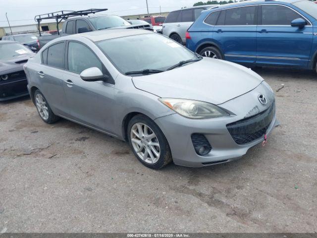  Salvage Mazda Mazda3