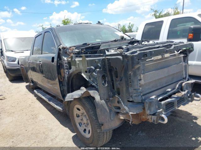  Salvage General Motors Sierra 2500HD