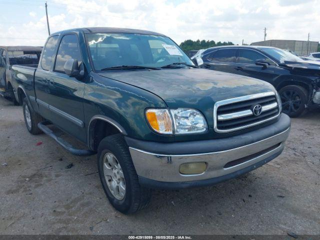  Salvage Toyota Tundra