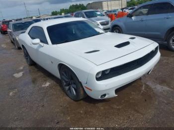  Salvage Dodge Challenger