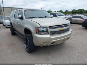  Salvage Chevrolet Suburban 1500