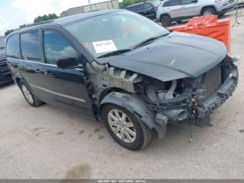  Salvage Chrysler Town & Country