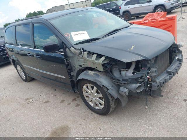  Salvage Chrysler Town & Country