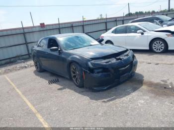  Salvage Chrysler 300